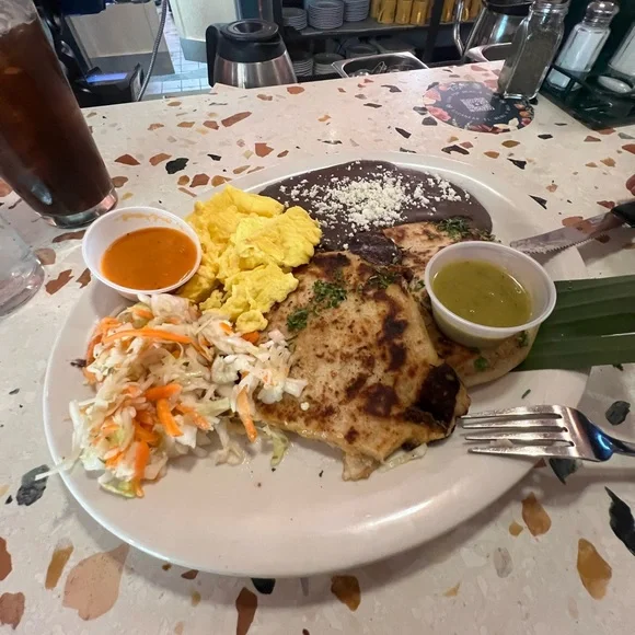 nike air jordans - Picture 3 of 11